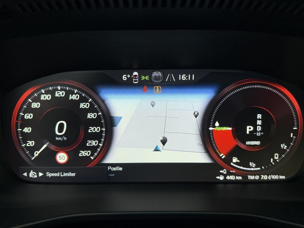 Volvo XC40 t5 262pk recharge ultimate dark| full options !!