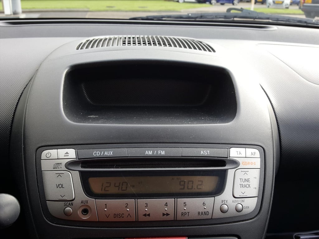 Peugeot 107 1.0 68pk 5d active airco | elektrische ramen | centrale vergren