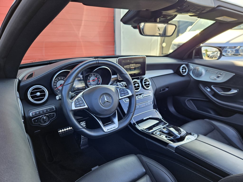 Mercedes-Benz C-Klasse cabrio amg 63 | burmester | carbon ceramic brakes