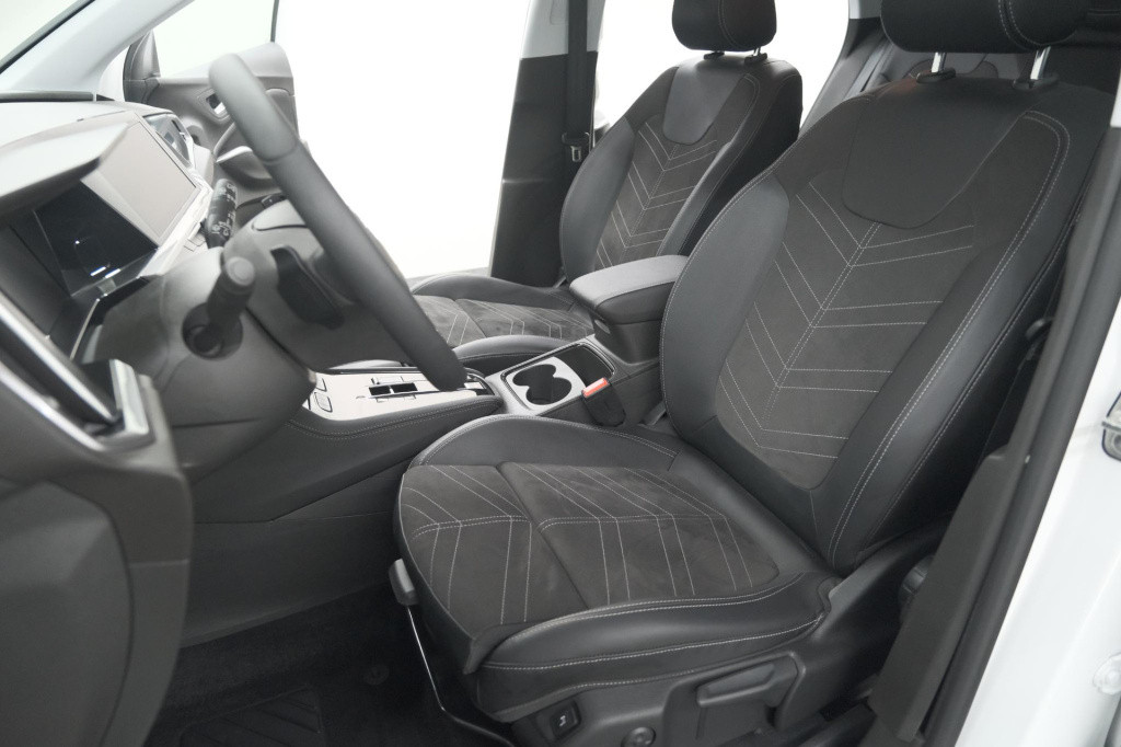 Opel Grandland turbo 130 at8 ultimate | camera | adaptieve cruise control |
