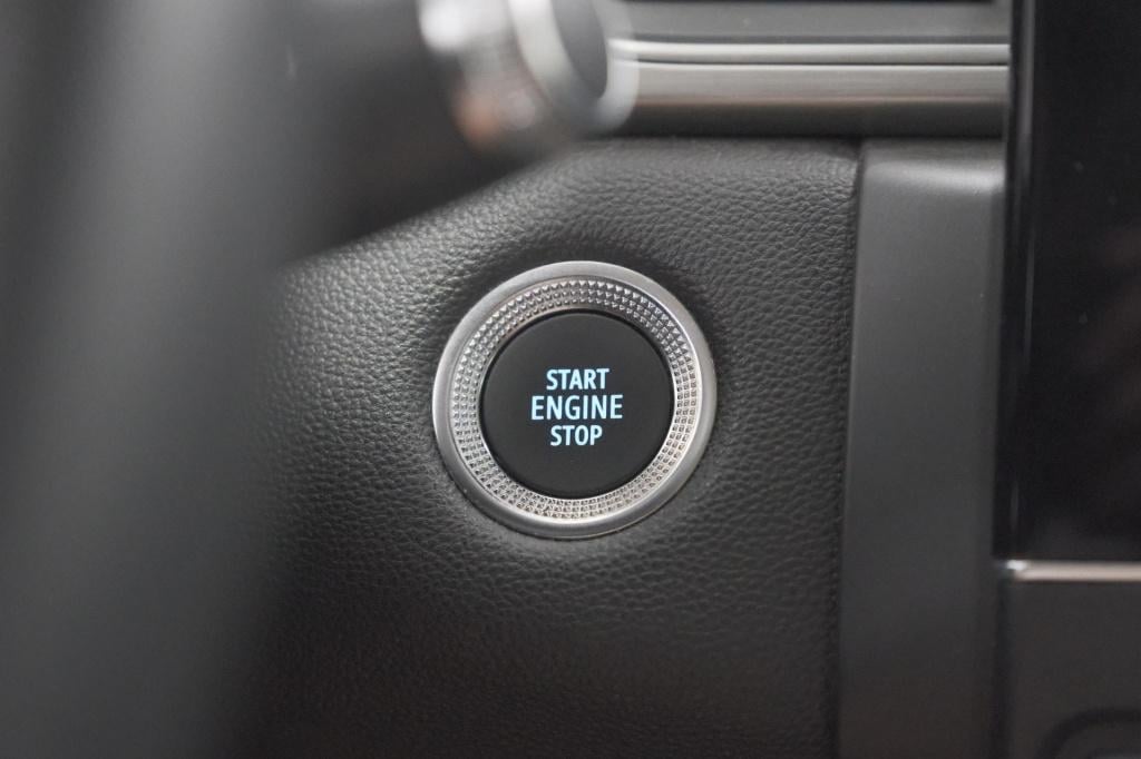 Renault Captur 1.6 plug-in hybrid 160 intens | camera | 9.3 inch groot sche