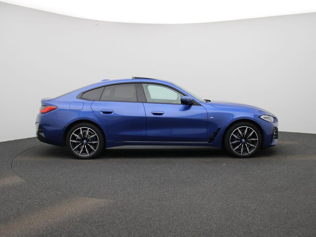 BMW I4 edrive35 m-sport 70 kwh | panoramadak | oyster leder | stoelverwarmi