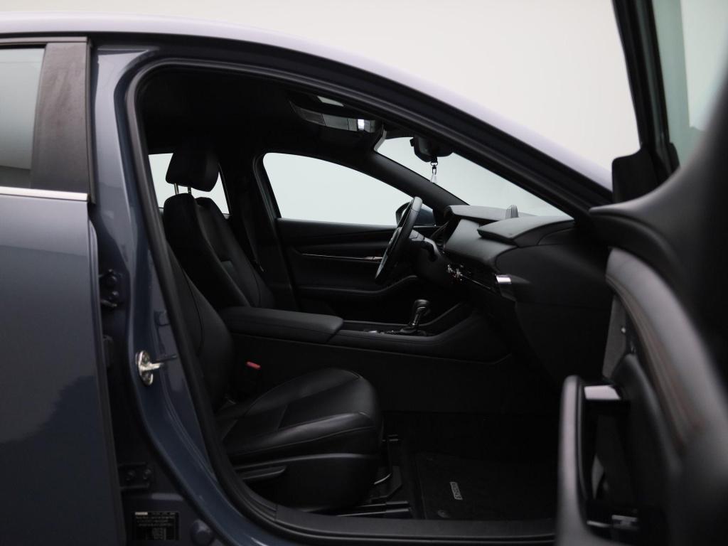 Mazda 3 2.0 e-skyactiv-g m hybrid 122 luxury | automaat | bose | apple carp