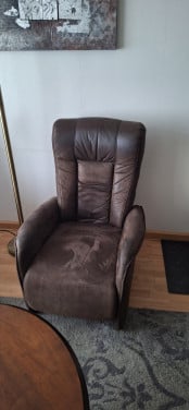2 mooie  stoelen