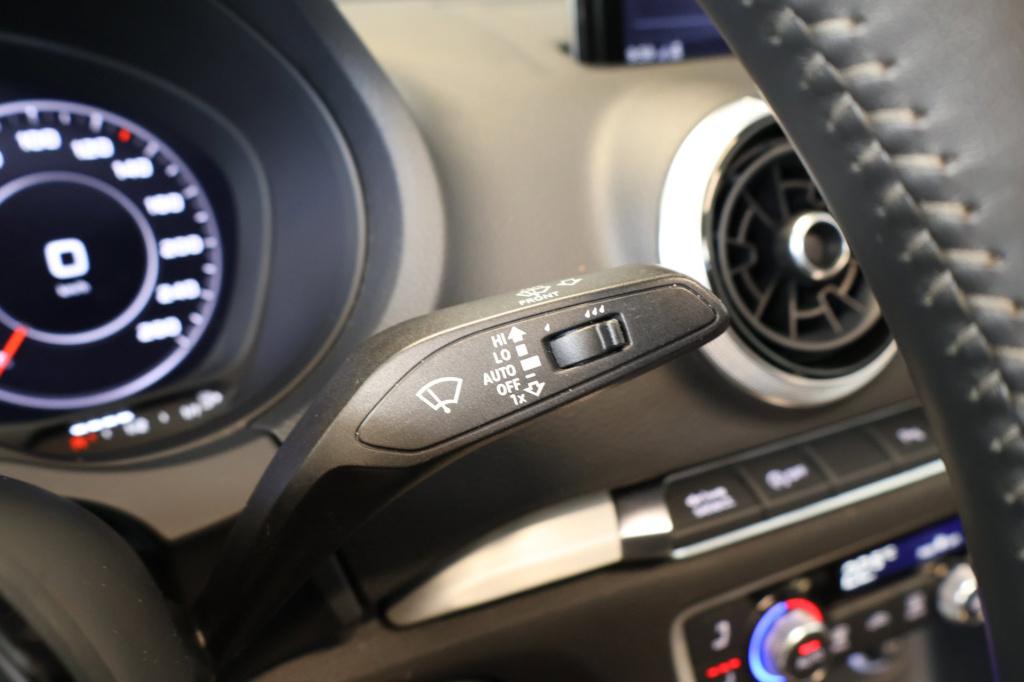 Audi A3 cabriolet 1.5 tfsi cod sport s line edition, carplay, stoel+nek ver