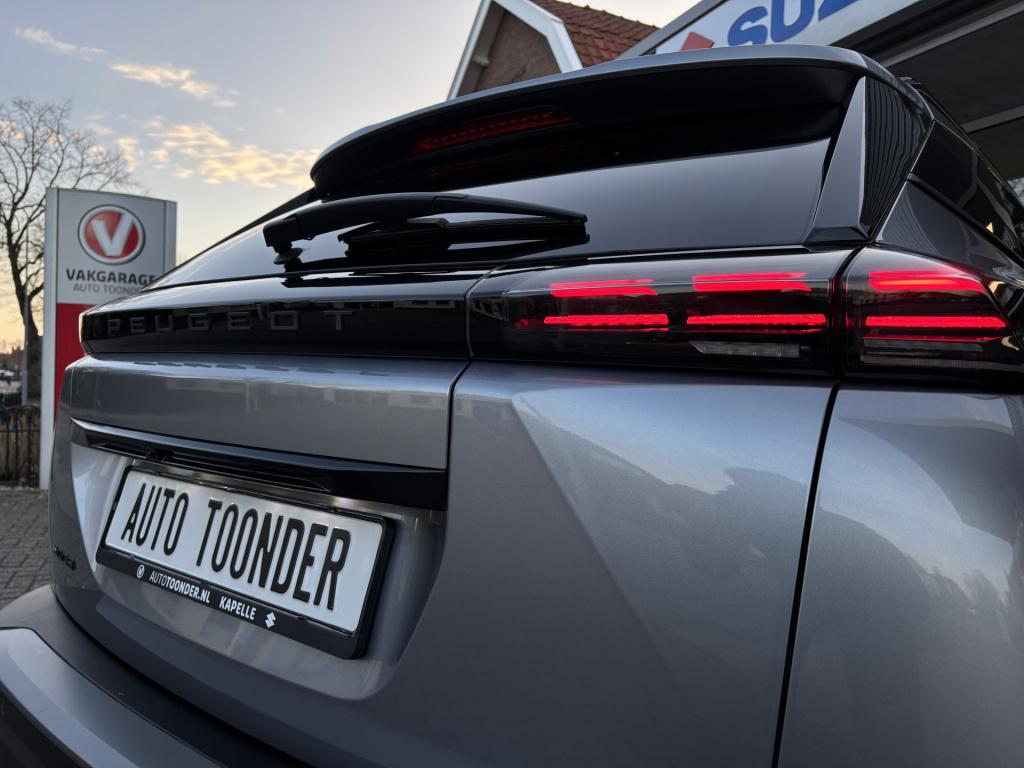 Peugeot 2008 automaat 1.2 puretech 130 allure