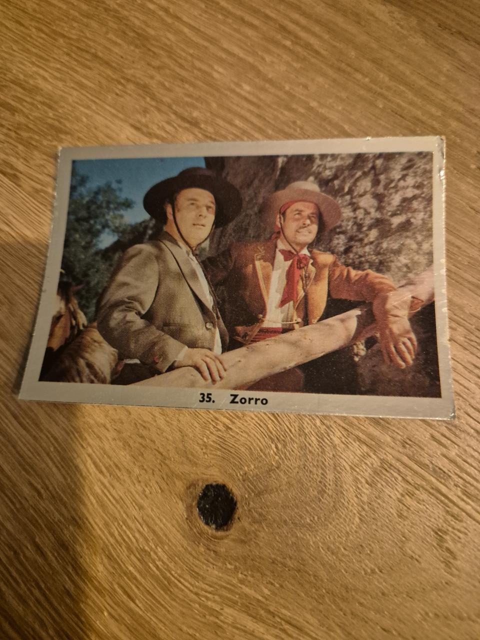 Silver cards monty gum