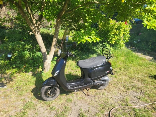 Te koop GTS Toscane Bromscooter