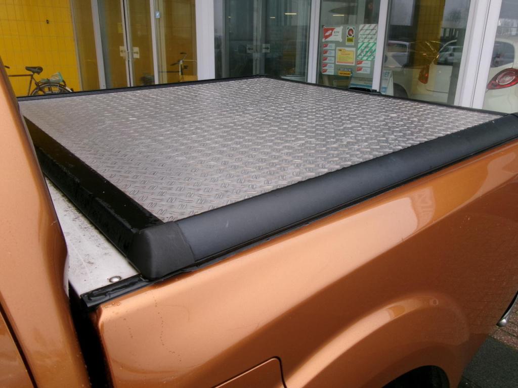 Nissan Navara 2.3 dci 190pk airco, st.verw., nav., 360 cam.