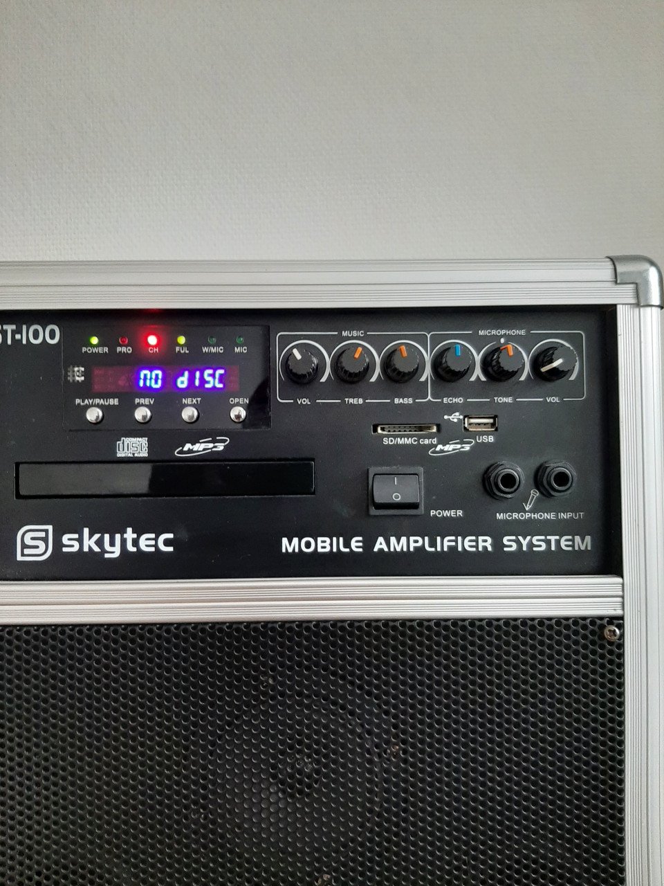 Skytec Amplifier System