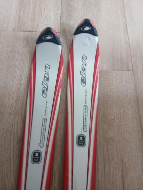 Ski's Elan integra X50 1.68m