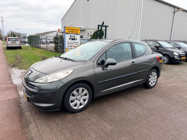 Peugeot 207 1.4 vti cool 'n blue