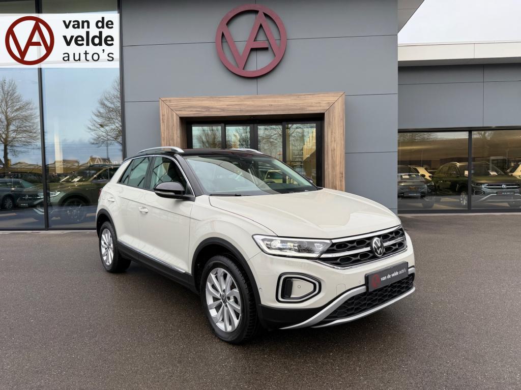 Volkswagen T-roc 1.5 tsi 150pk dsg style carplay | camera | keyless | elek.