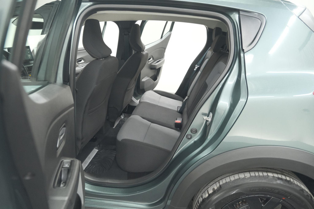 Dacia Sandero Stepway tce 90 extreme | camera | dodehoekdetectie | navigati