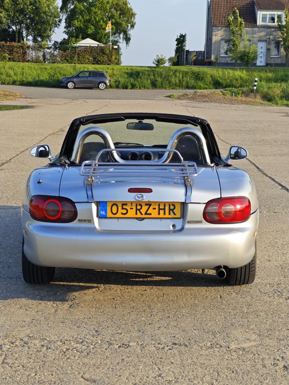 Mazda MX-5 1.6i 1999