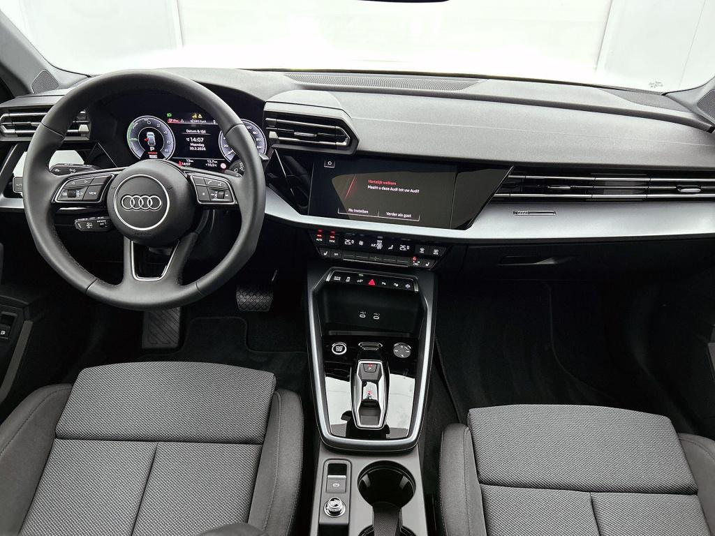 Audi A3 sportback 45 tfsi e s edition competition | automaat | panoramadak 
