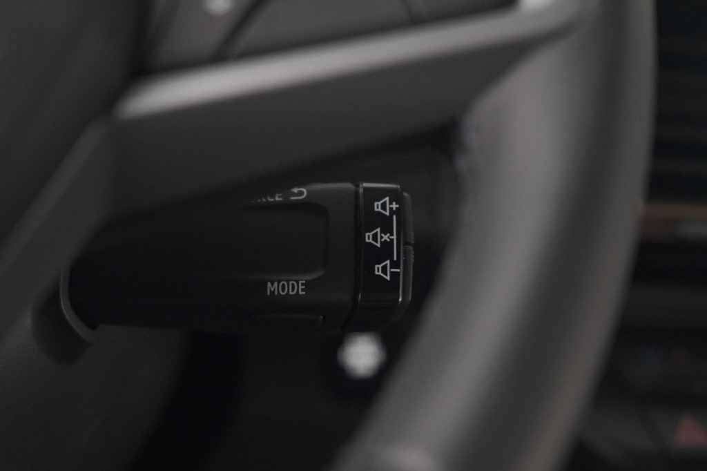 Dacia Duster tce 130 mild hybrid extreme | camera | apple carplay | automat