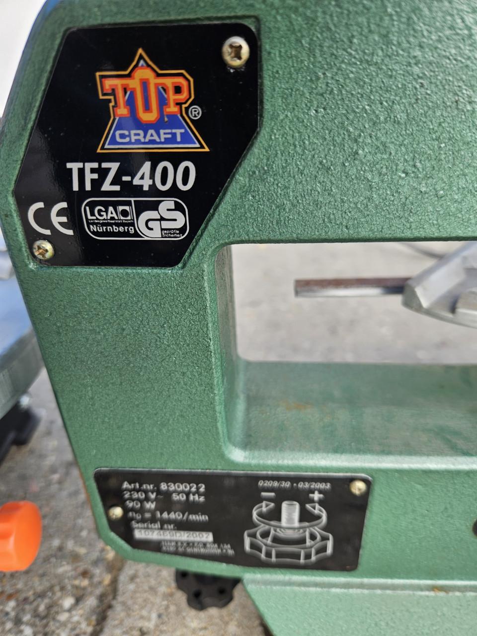 2 elektrische figuurzagen