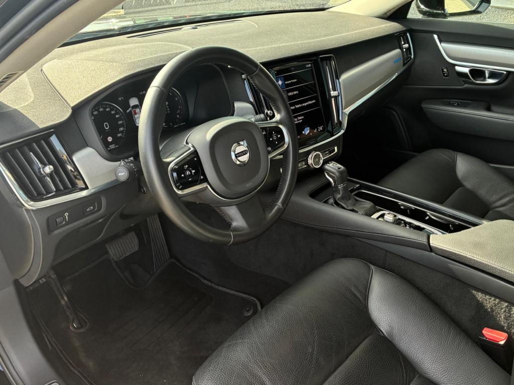 Volvo S90 2.0 t4 momentum | leder | parkeersensor | acc | apple carplay | b