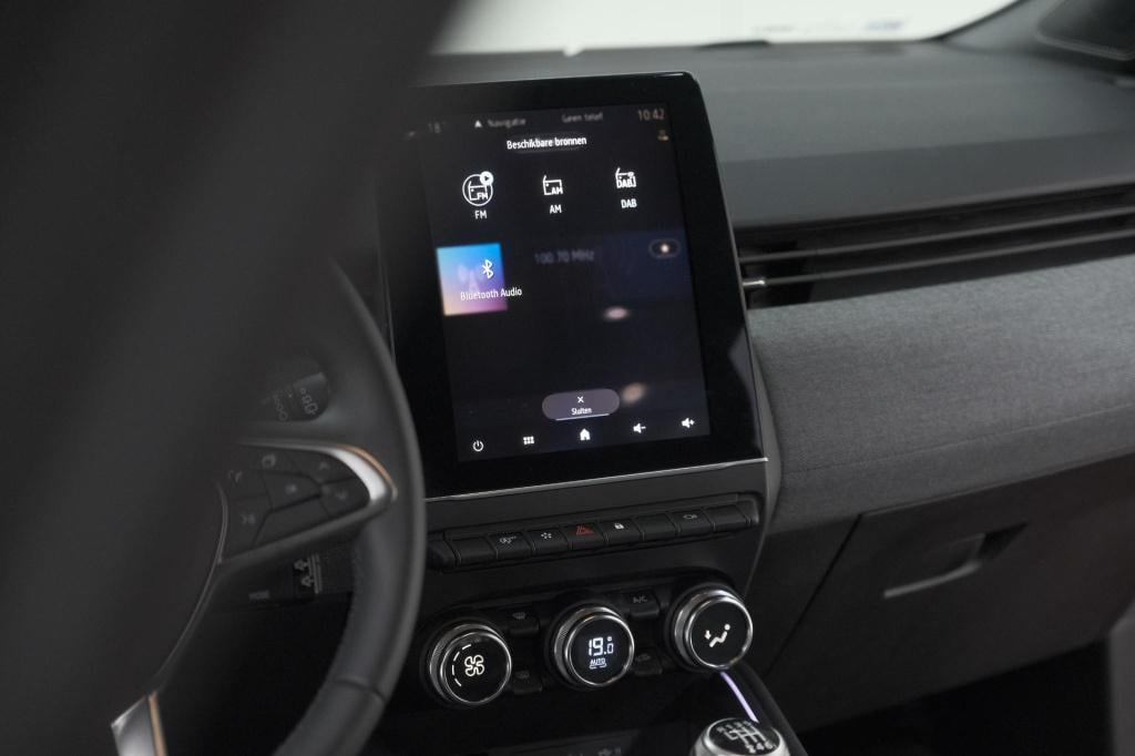 Renault Clio 1.0 tce 90 gpf techno | 360 camera | adaptieve cruise control 