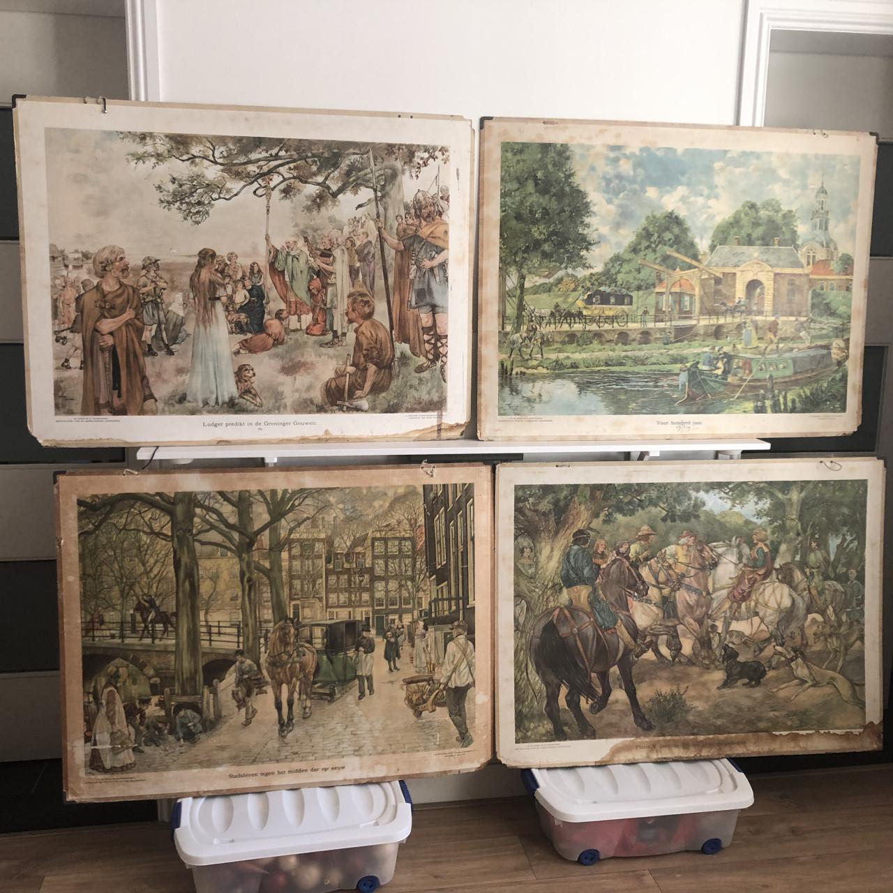 Diverse oude wandplaten / schoolplaten 10 euro p.s.