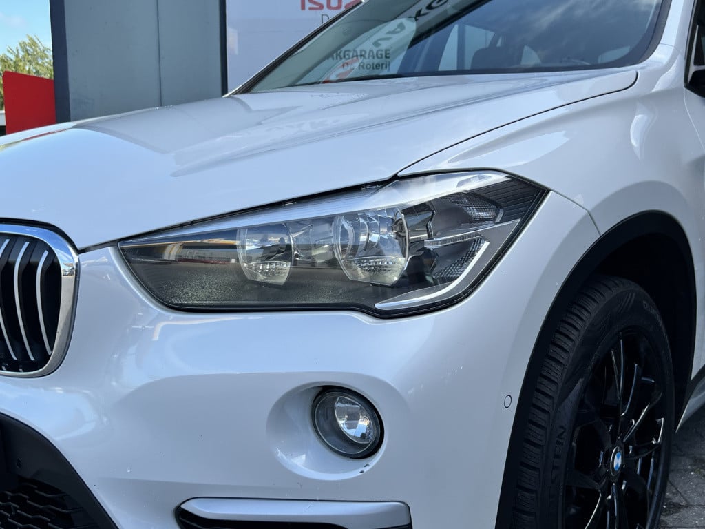 BMW X1 sdrive18i centennial high executive