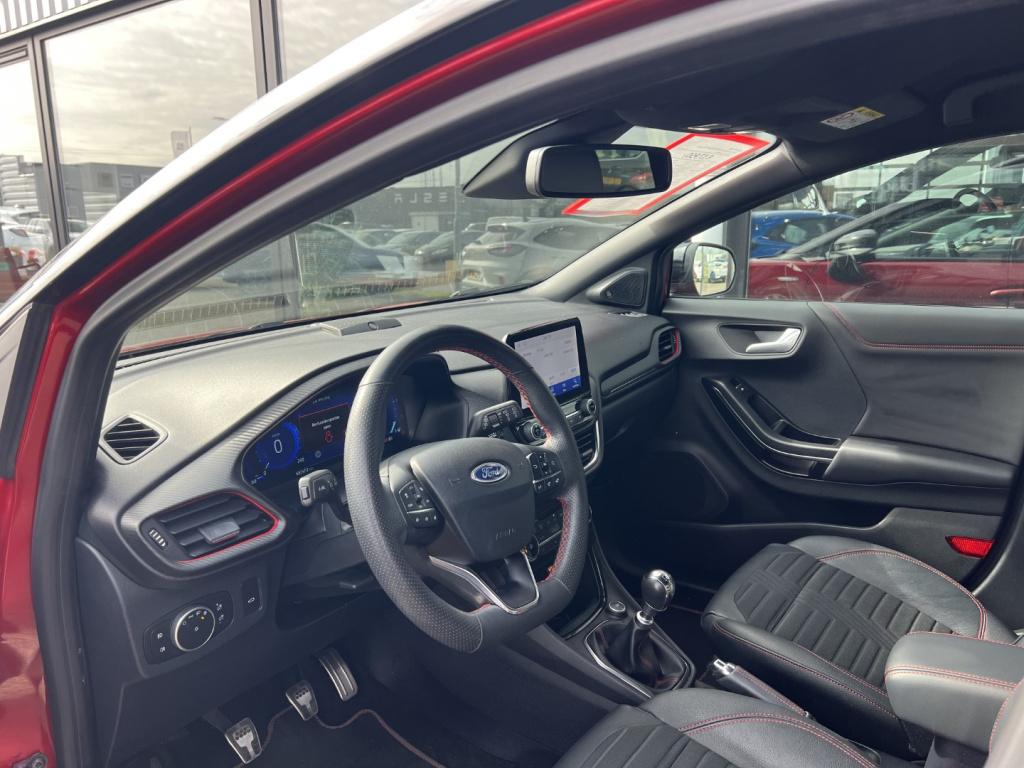 Ford Puma 1.0i ecoboost hybrid 155pk st-line x