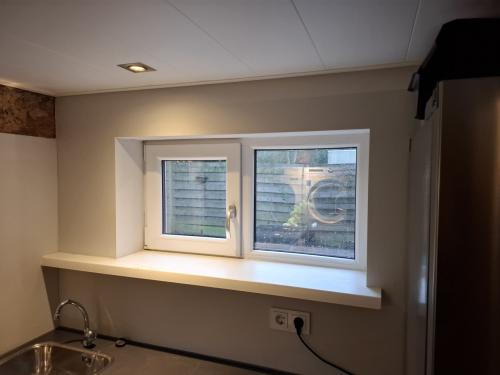 Kunststof kozijn 116x64cm