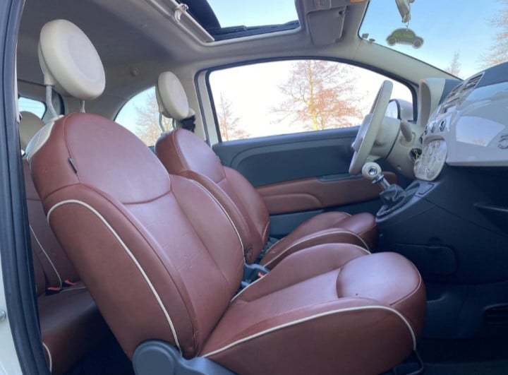 Te koop: Fiat 500 1.2 C 2008 rood gemarmerd/wit. Heel speciaal en uniek!