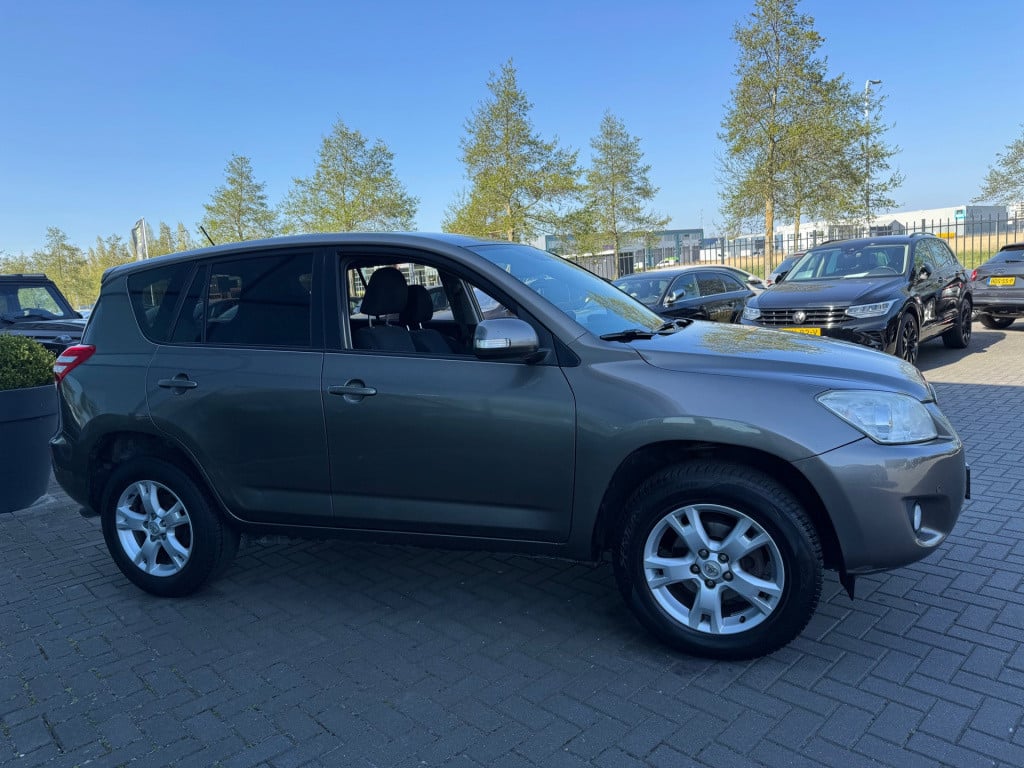 Toyota Rav4 2.0 vvti dynamic * navi * pdc * automaat
