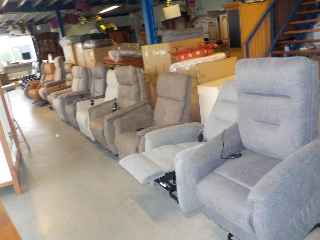 Nieuwe stoffen elektrische sta-op relax draai fauteuil met 2 motoren