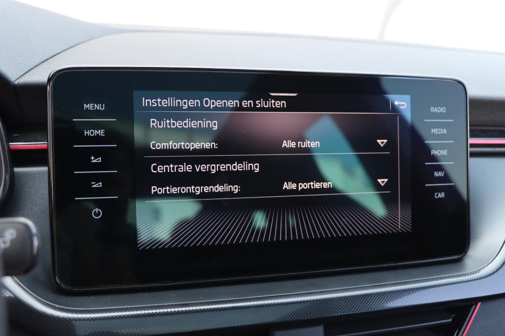 Skoda Scala 1.0 tsi sport business 110pk