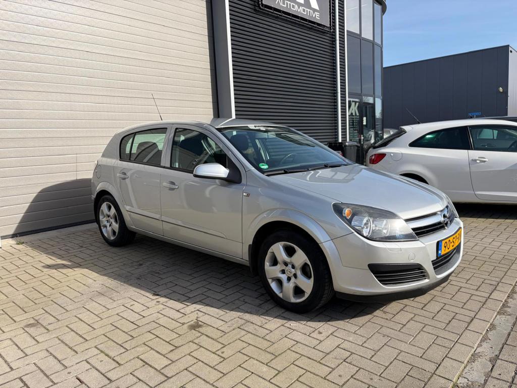 Opel Astra 1.6 edition/2e eigenaar/airco/cruise control/lichtmetaal/trekhaa