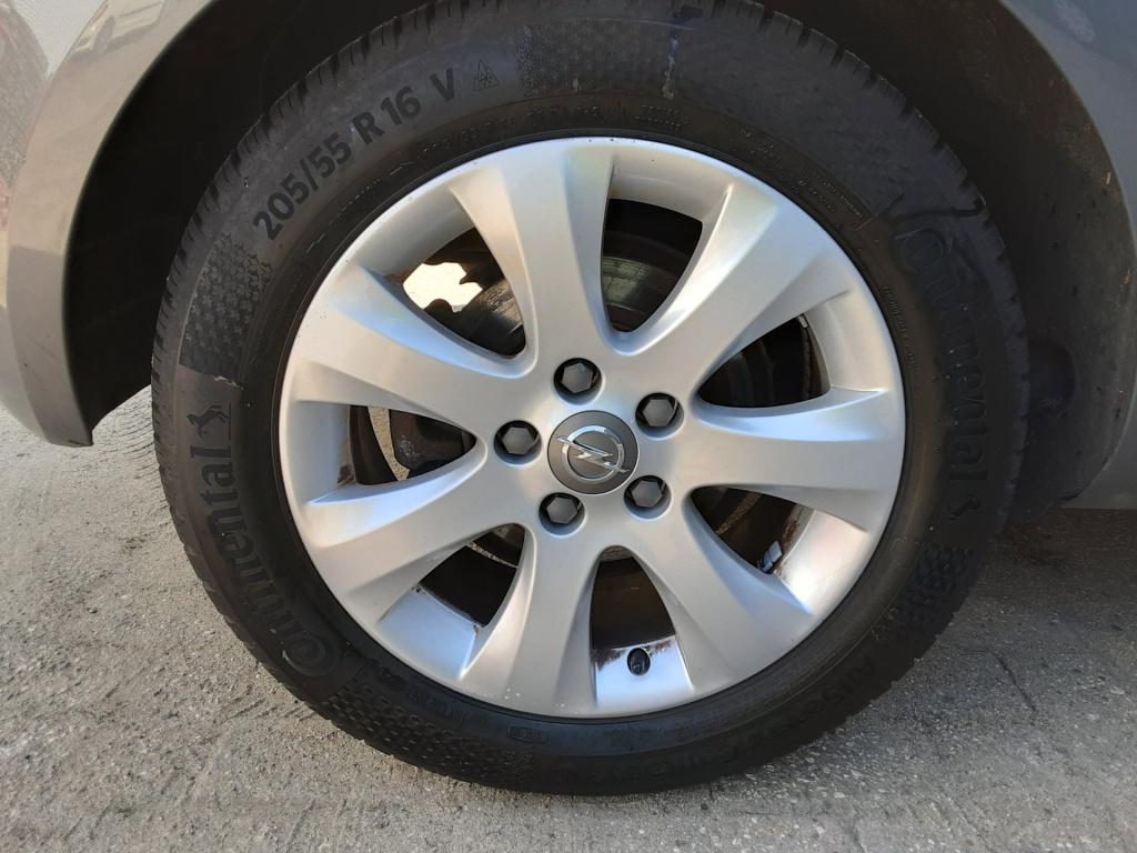 Opel Meriva 1.4 turbo blitz