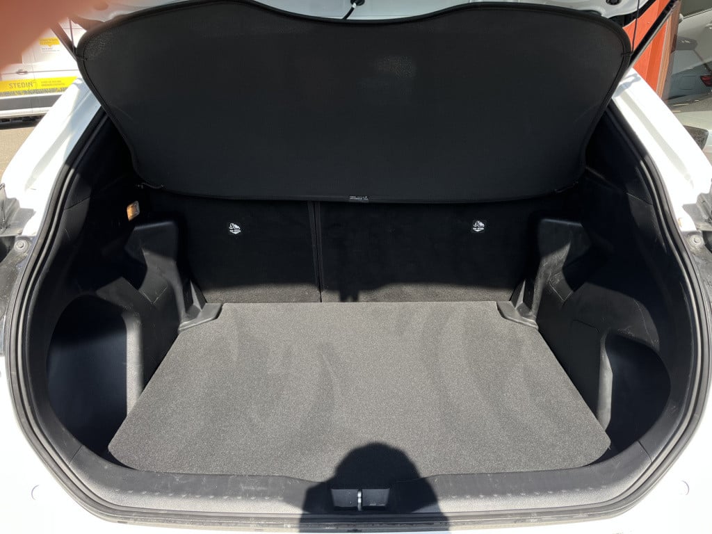Toyota Yaris Cross 1.5 hybrid dynamic | camera | acc | carplay | keyless