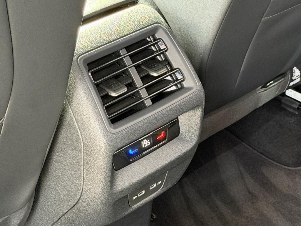 Volkswagen Tiguan 1.5 etsi 150pk dsg goal | trekhaak | 360 camera | iq ligh