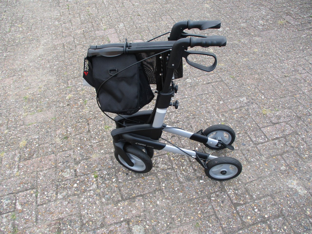 Zgan Topro Olympos opvouwbare lichtgewicht rollator met zitje en grote tas
