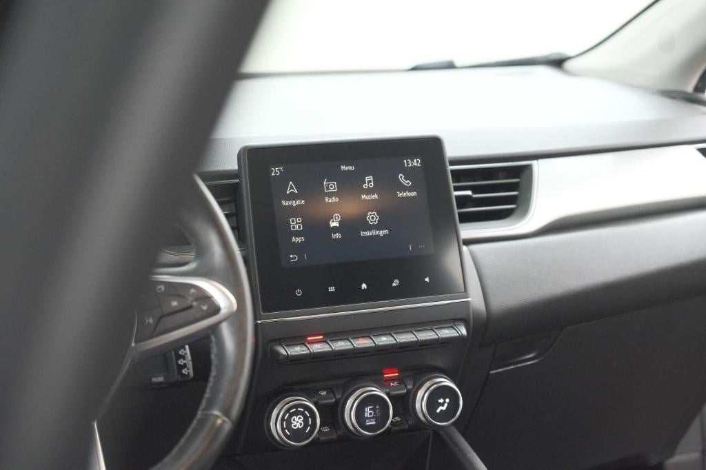 Renault Captur tce 130 edc intens | trekhaak | adaptieve cruise control | c