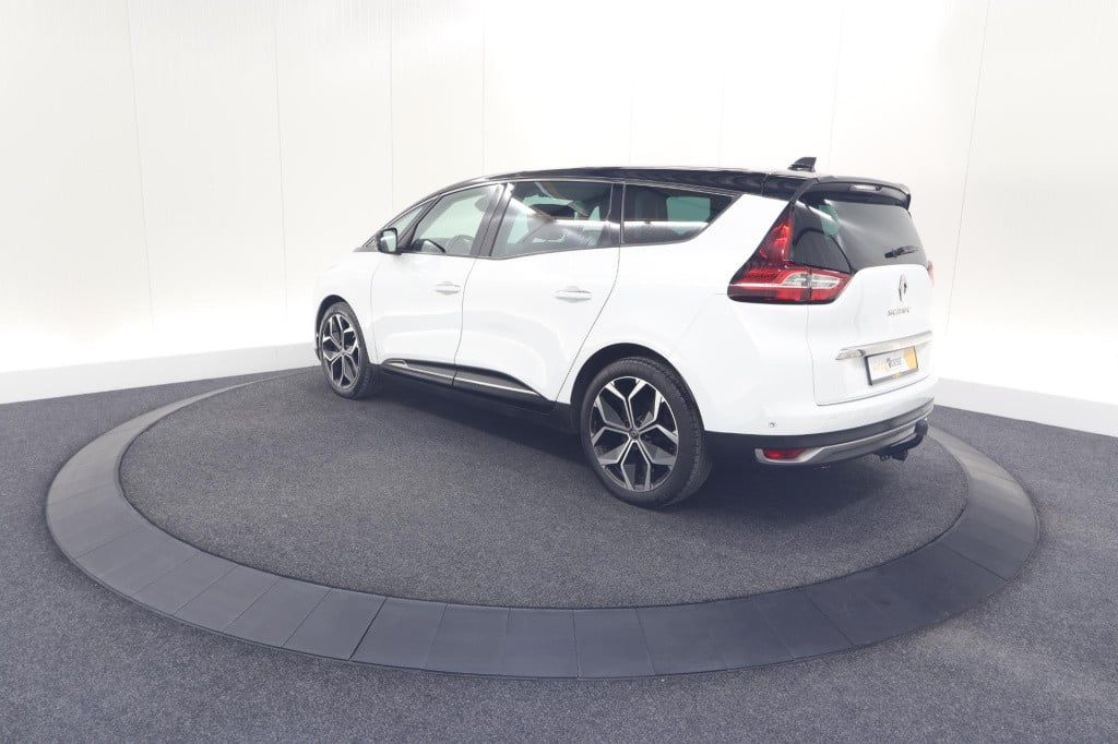 Renault Grand Scenic tce 140 edc intens | 7 zitplaatsen | trekhaak | camera