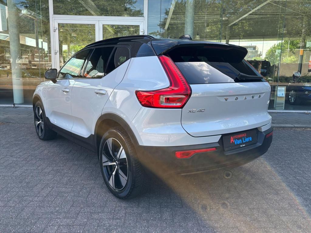 Volvo XC40 1.5 t4 recharge r-design| panoramadak|half leder|el. stoelen| ph