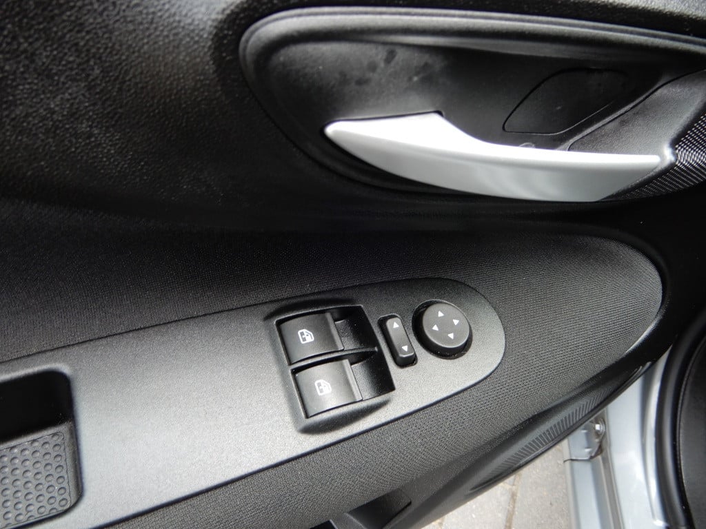 Fiat Punto evo 0.9 twinair easy| 1e eig | dealeronderh | lage kmstand | tre
