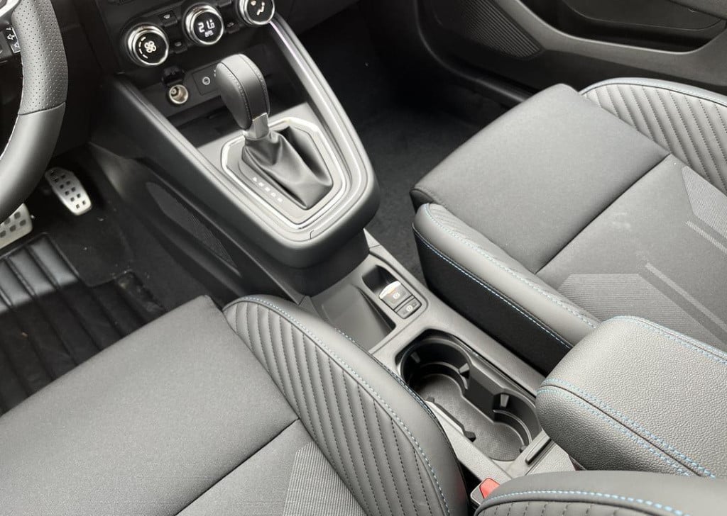 Renault Clio 1.6 e-tech full hybrid 145 esprit alpine - demo / pack winter 