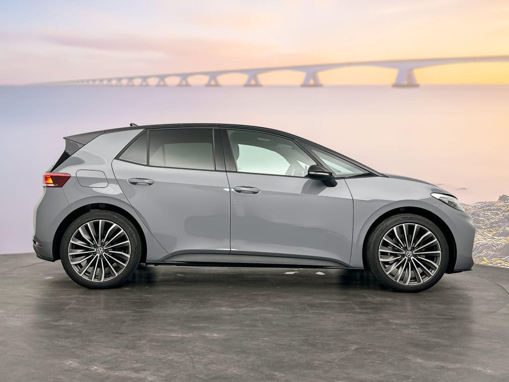 Volkswagen Id.3 limited edition 52 kwh accu. 125 kw / 170 pk hatch