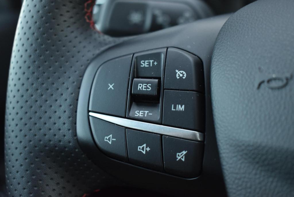 Ford Kuga 2.5 phev st-line x | panoramadak  | climate control | cruise cont