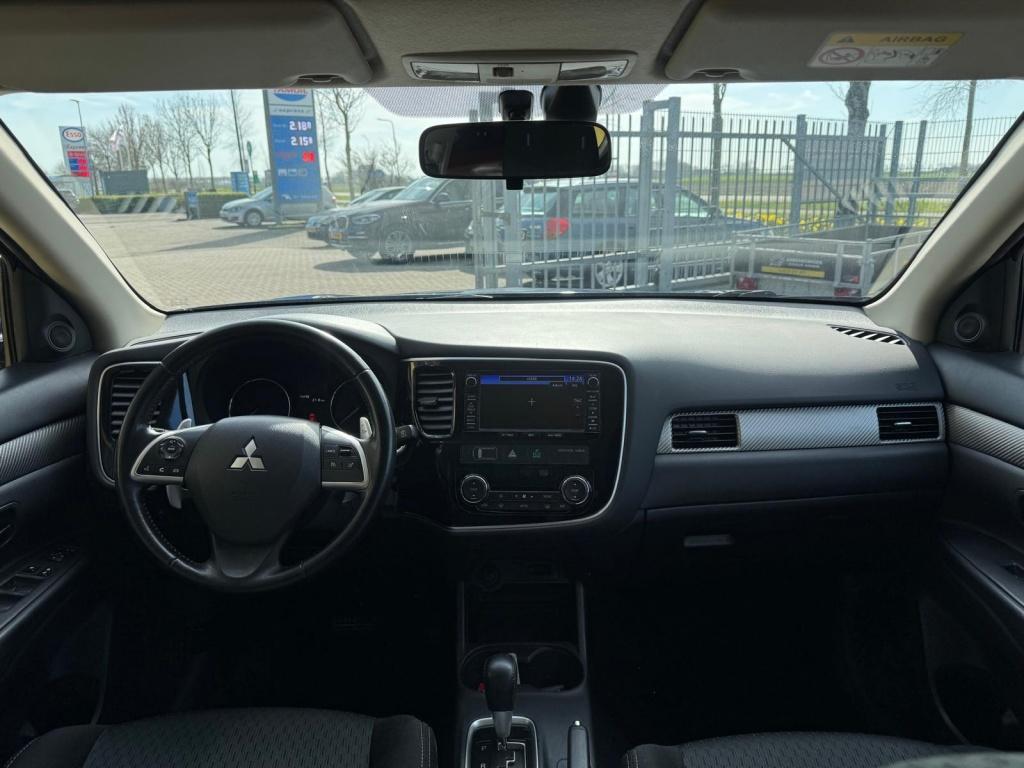 Mitsubishi Outlander 2.0 business edition