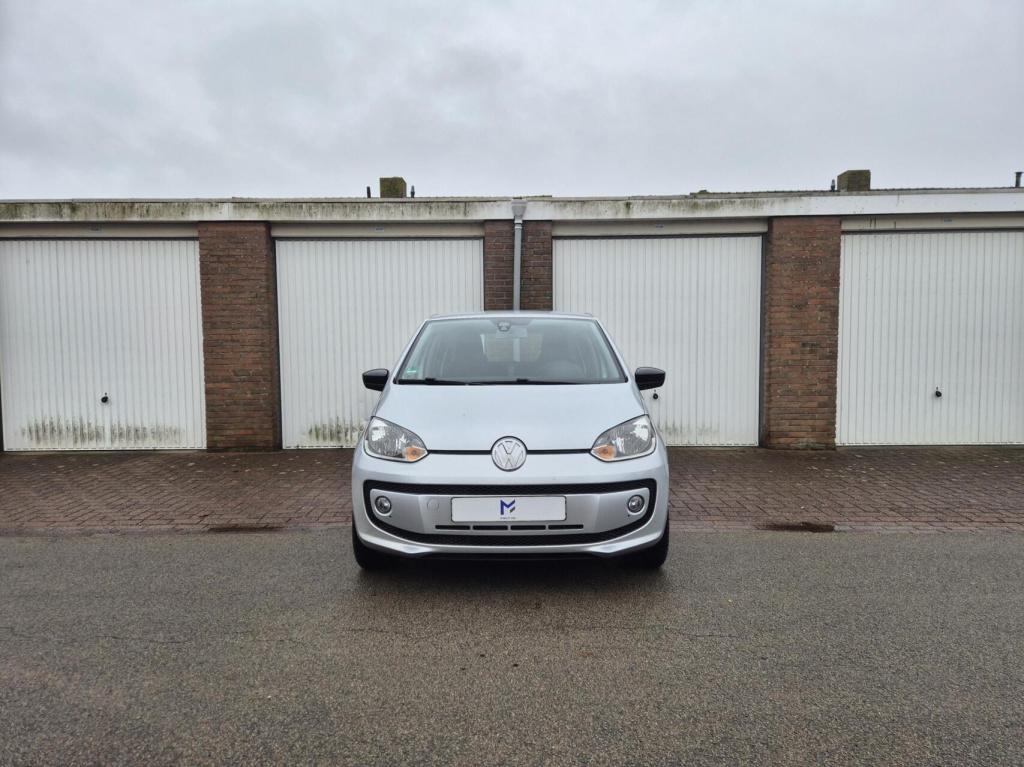 Volkswagen UP! 1.0 cup up! bluemotion / stoelverwarming / cruisecontrol / p