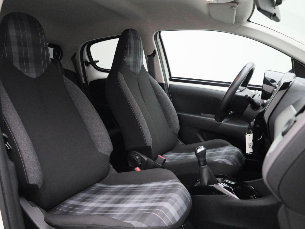 Peugeot 108 1.0 e-vti style | lage km stand! | bluetooth | airco | cruise c