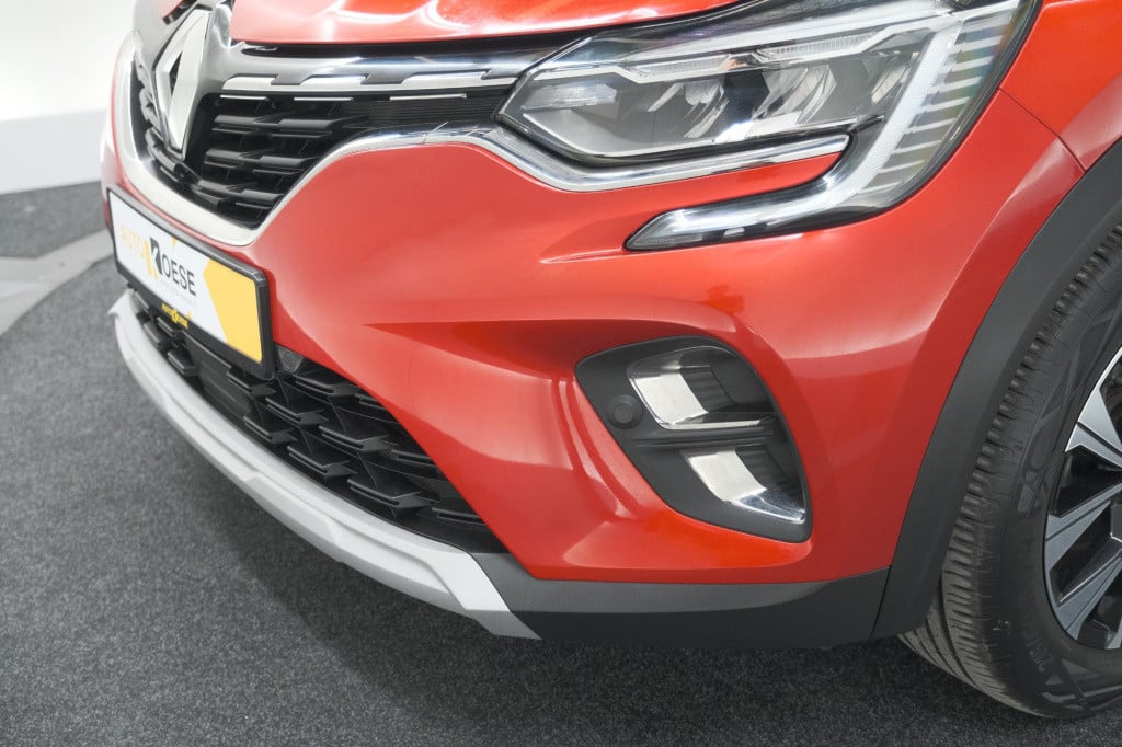 Renault Captur mild hybrid 140 edc techno | navigatie | camera | parkeersen