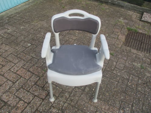 Zgan Stevige Etac douche en/of overzet toiletstoel in hoogte instelbaar