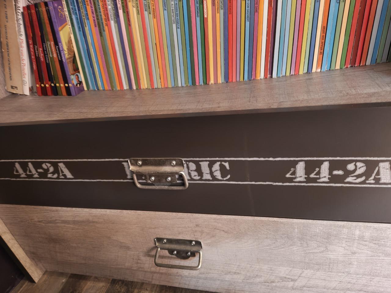 Stoere hoogslaper en bureau